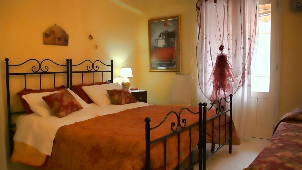 Capo dʼOrlando B&B Le Terrazze חדר תמונה